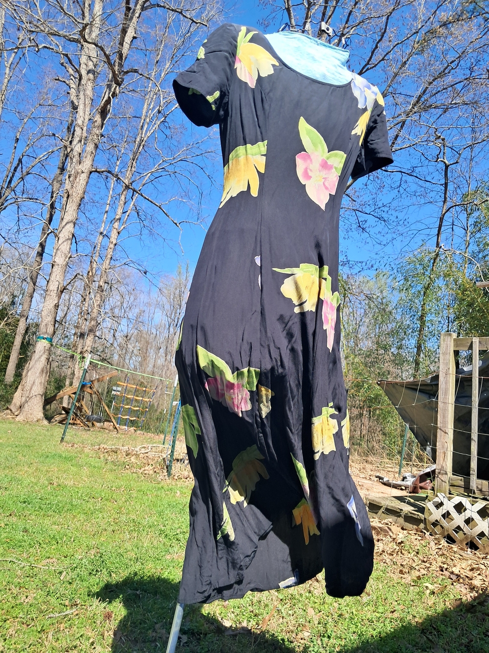 100% Silk Maggy London Black Floral Dress